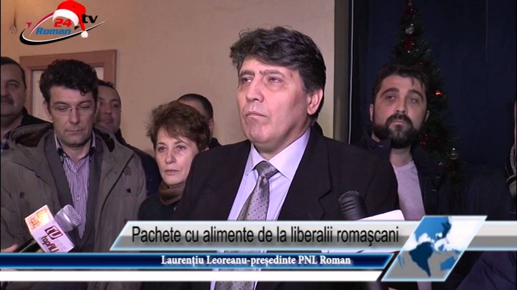 Pachete cu alimente de la liberalii romaşcani