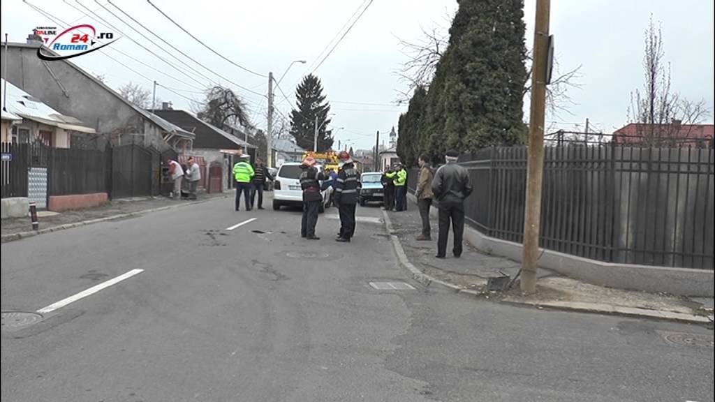 Trei autoturisme intr-un accident