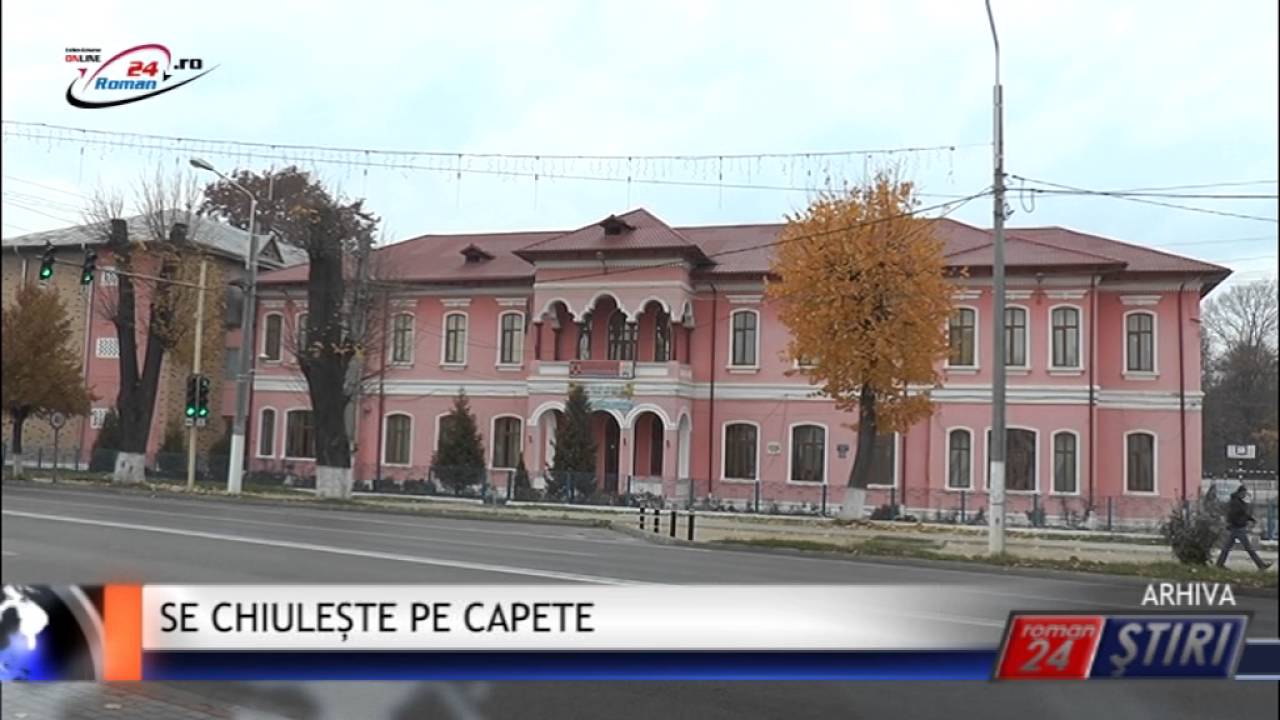 SE CHIULEȘTE PE CAPETE