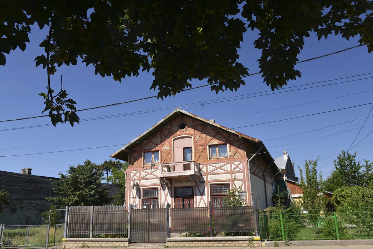 20448947_646273495575289_6352023721342904451_o