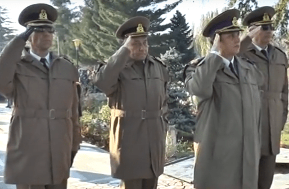 2017-10-25 at 18-44-56