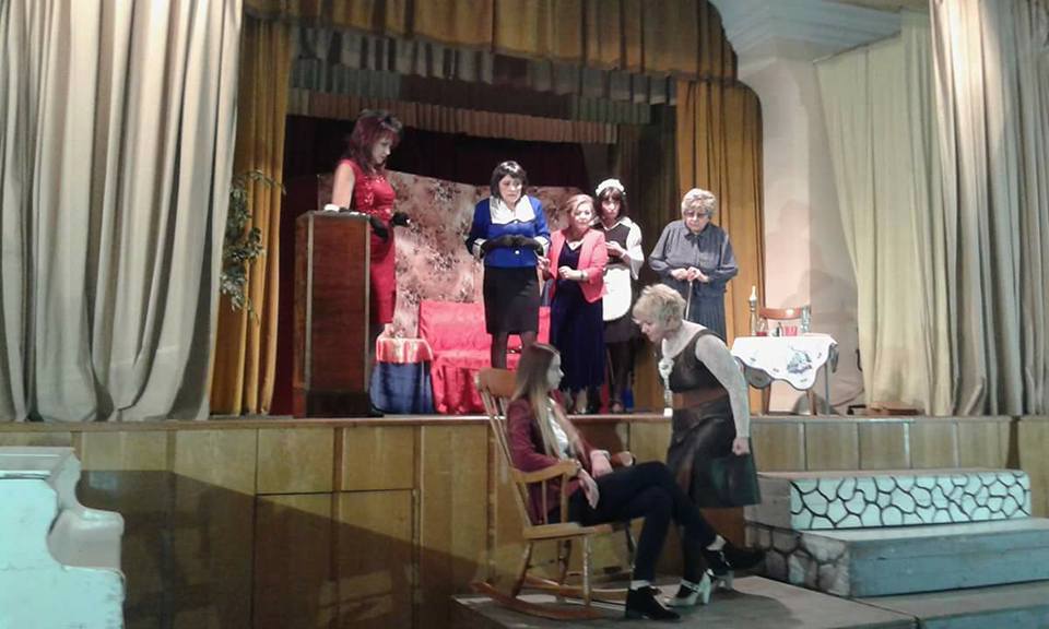 45514924_369614287112228_5844733548145147904_n