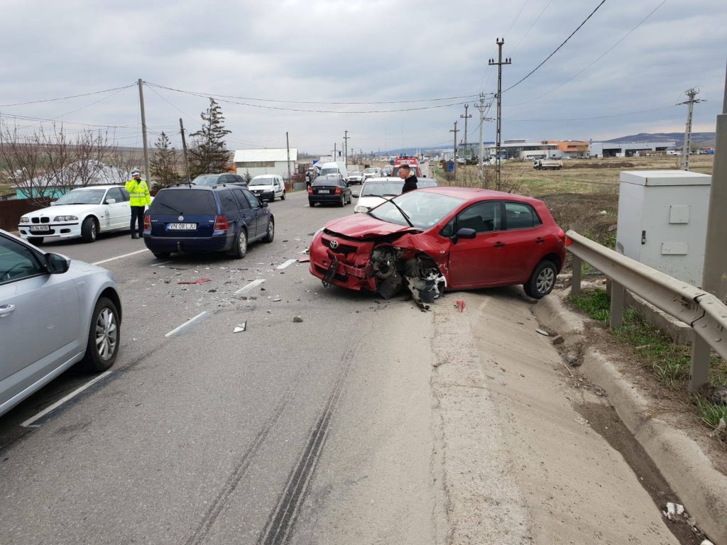 55769956_794701654245059_1641959211212472320_o