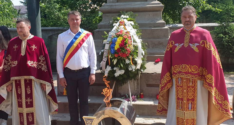 62197974_338603950372026_3730368547583426560_n