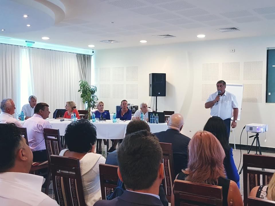 69504276_2467710799933684_2877604367215624192_n