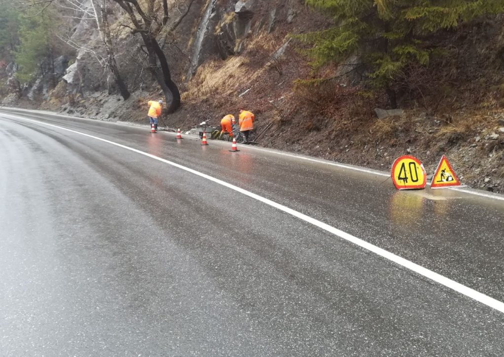 72254359_923851664663390_1476023420314451968_o