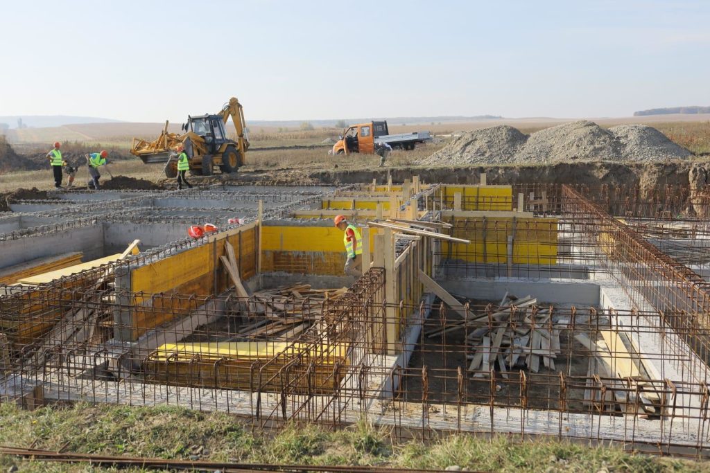 b41661bc-2221-401a-adc5-abe887120ecb