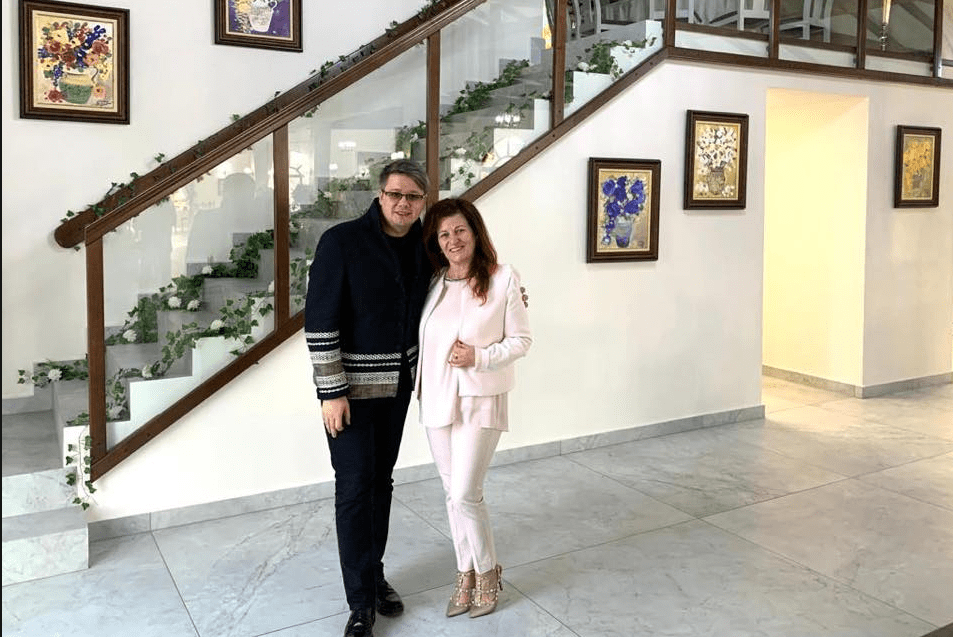 2019-11-11 at 15-23-21