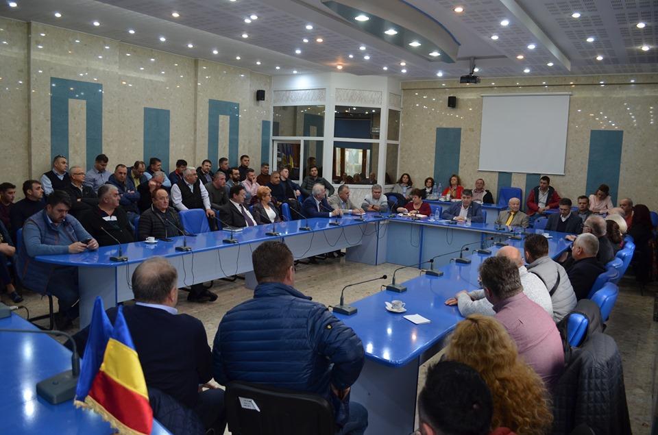 76270471_2560773794042939_2210141422642790400_n