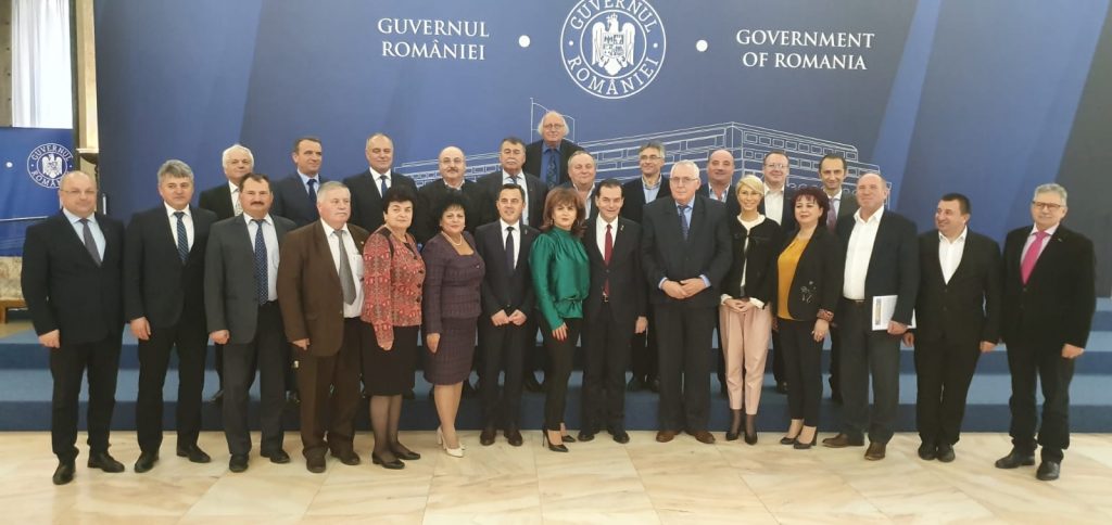 78934876_2451494188456750_2658390250040066048_o