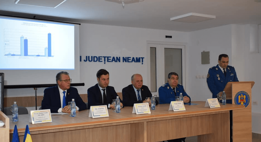 2020-01-06 at 18-20-50