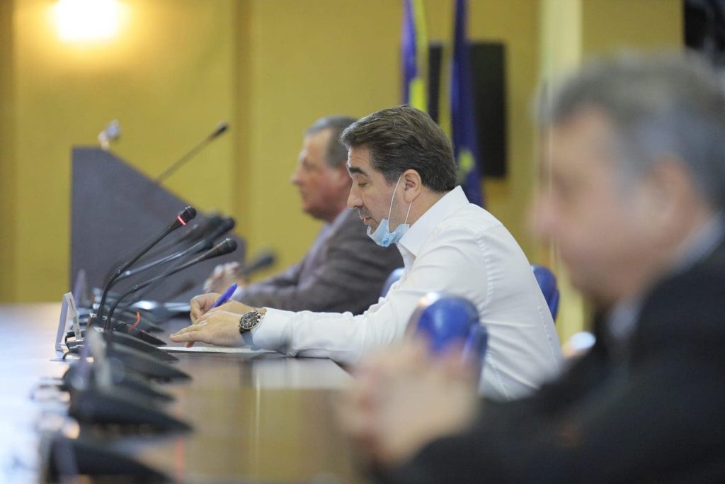 90304802_2396886507078692_3688089099975000064_o