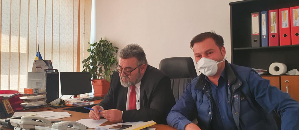 2020-03-26 at 19-01-19