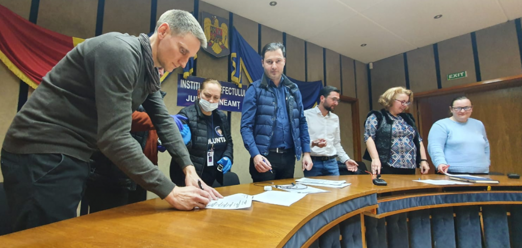 2020-03-27 at 07-27-17