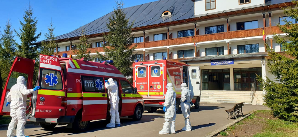 2020-04-03 at 20-37-27