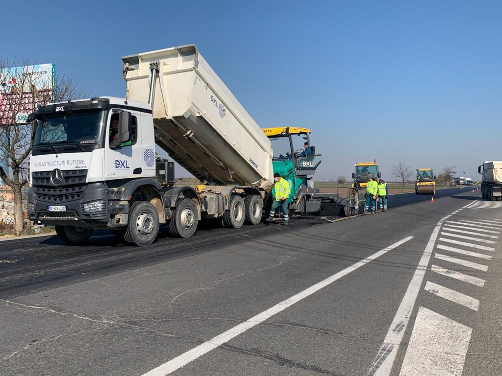 92007349_1074030339645521_8483861677316505600_o