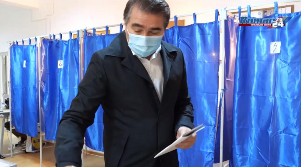 2020-12-06 at 11-42-04