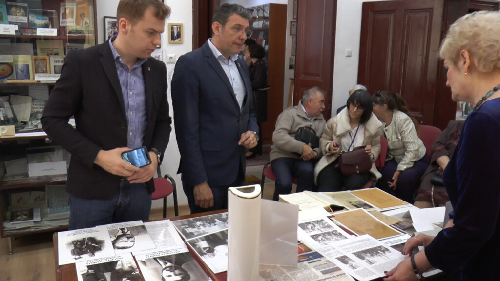 00009.00_09_59_07.Still001