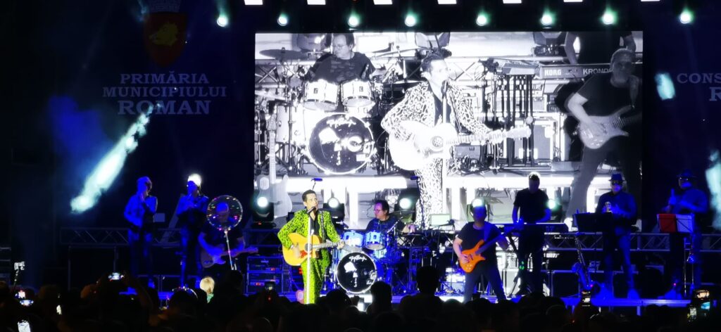 8fa21780-bb69-4c3e-9163-b4a9fe033f50