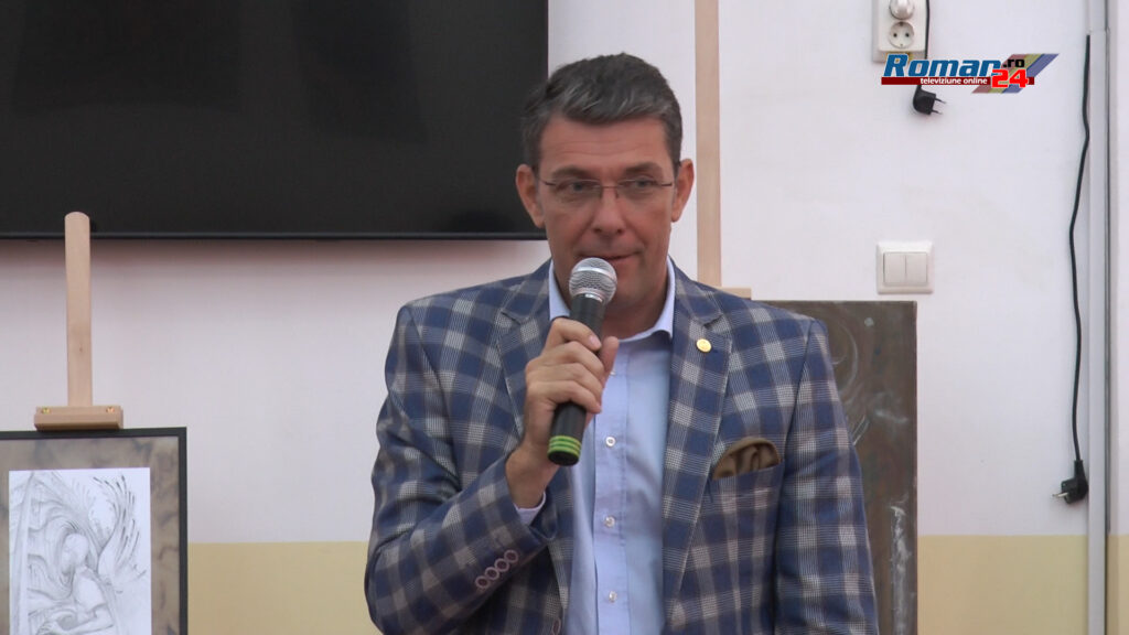 00009.00_02_34_08.Still002