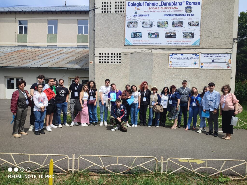 353778330_747748667150131_1254582937391046130_n