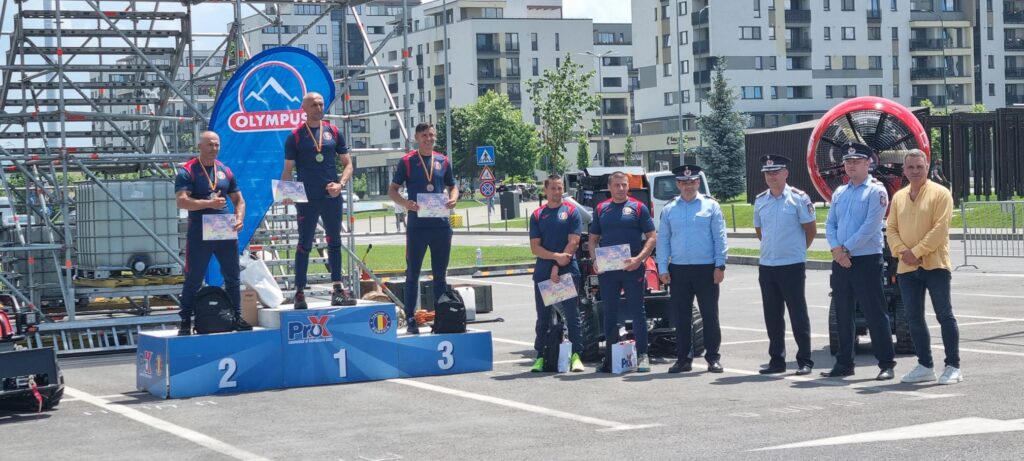 d15b2250-b7e6-4d10-800c-fd09dded1536