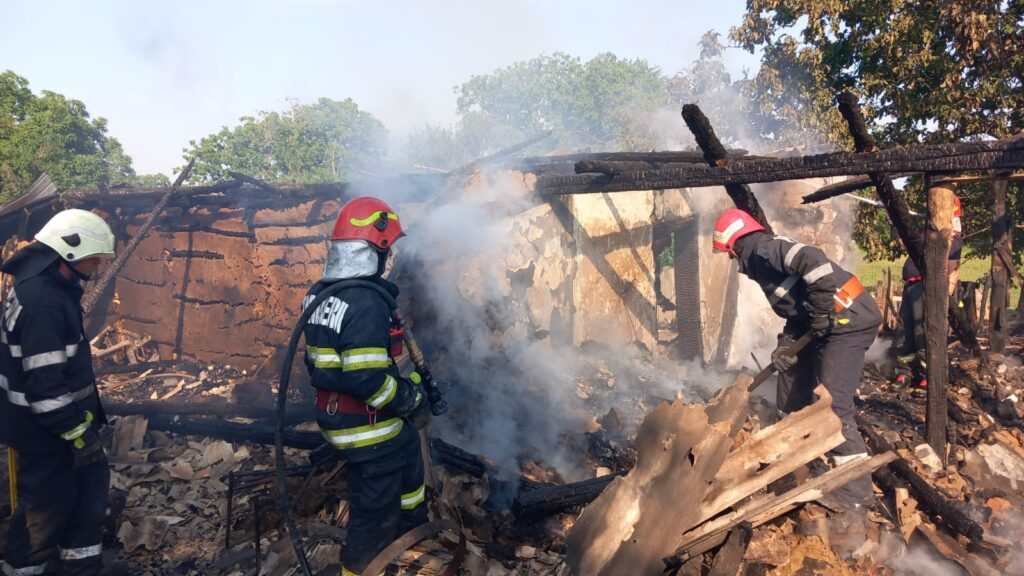 fe2a1eb3-3ddb-4d4f-addb-95bcb2c0bf87