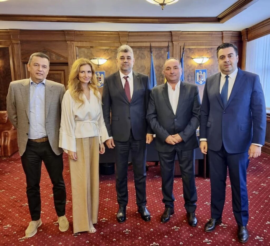 380941571_2400242126845866_1854048073262381046_n