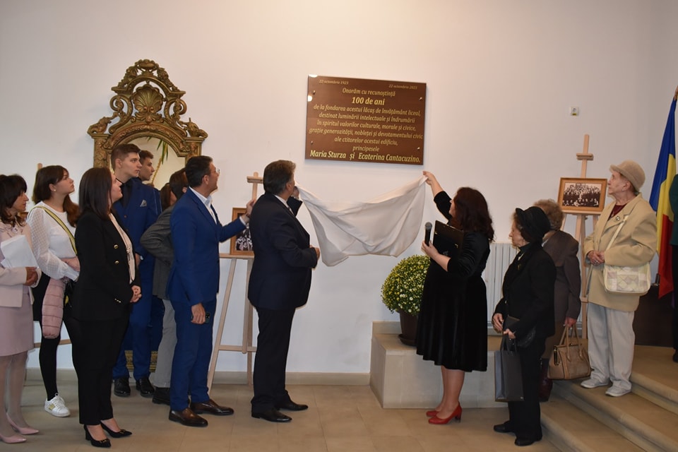 394235505_726407115968052_4187184543677017544_n