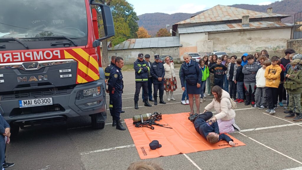 e9bed66d-0e34-483e-b159-861b77229599