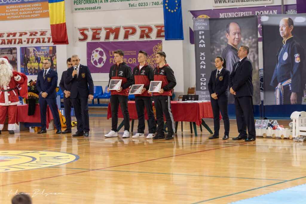 413946863_2103053810044952_3359622949617167580_n