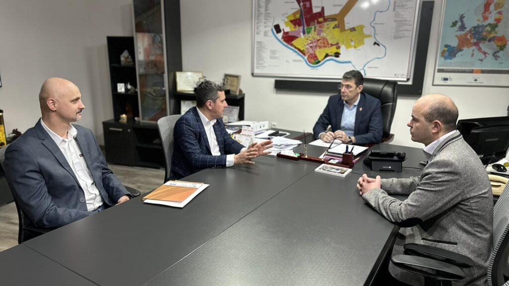 424611156_942012021060699_8715845380582613590_n