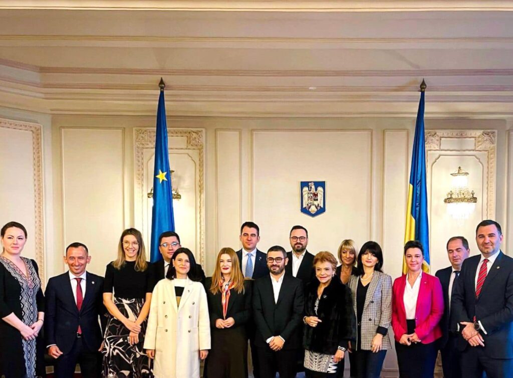 426402195_962673925225092_5682805435854895842_n