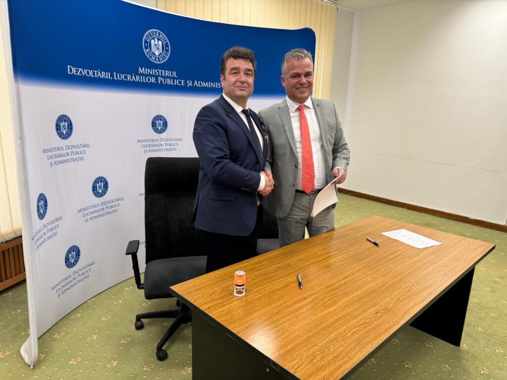 7d5c9e64-9e25-4e8b-b411-3a42de2ccbb7