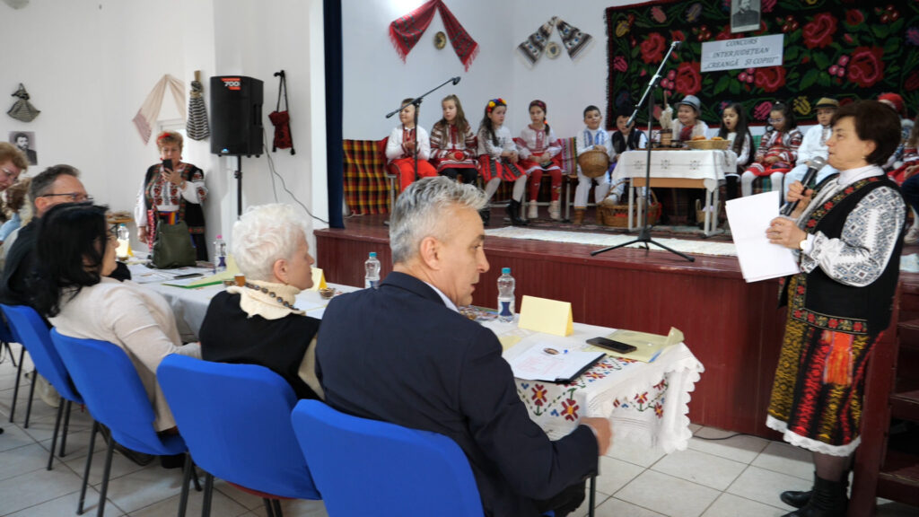 P1047938.00_01_55_36.Still001