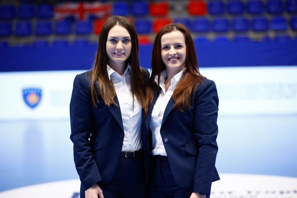 Georgiana Murariu  și Mihaela Paraschiv