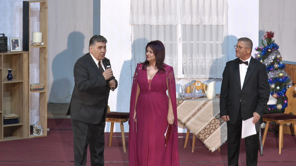 P1047951.00_01_41_44.Still002