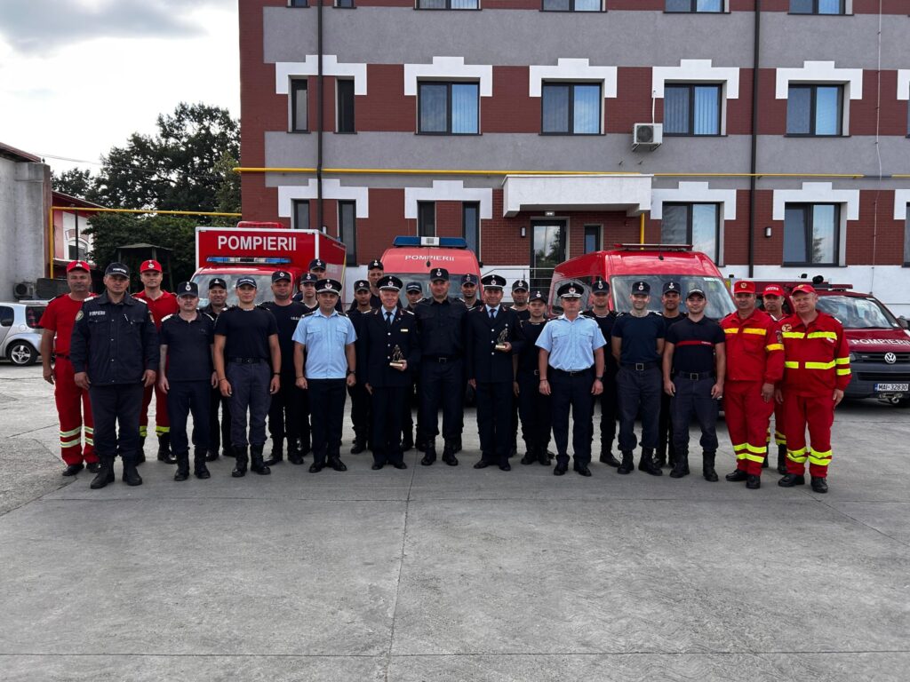 514801028_1054476190157906_4481841979710296205_n