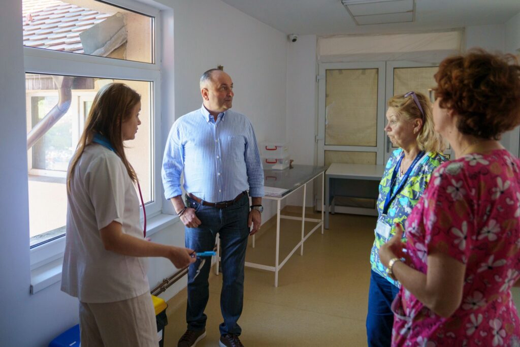 8614f529-f3a5-4f2d-bb2d-b1e1e06874a2