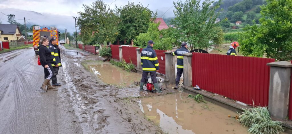 pompierii isu igsu inundatii