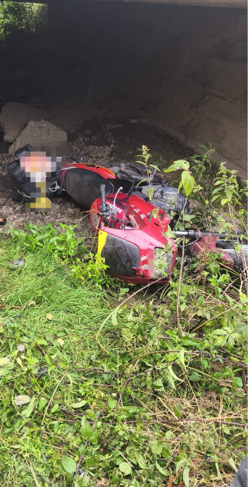mort moped tibucani