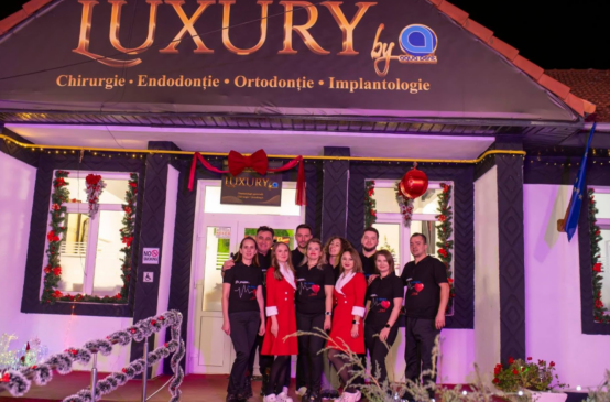 Luxury by AquaDent